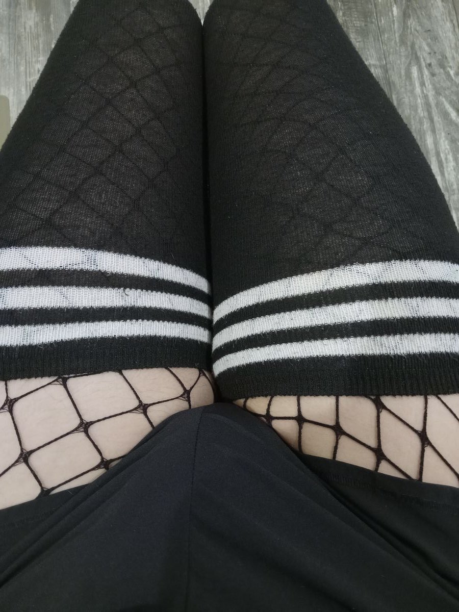 handd54400's tweet photo. 好想好想被拳 https://t.co/nltbKfABEL