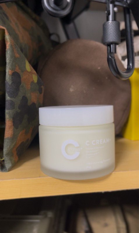 takuya_camp's tweet photo. なく、バクチオール・アゼライン酸・グルチタオンも入ってるやべえクリーム「CVITAS＋（シービタスプラス）」ゲットした！

無骨なアウトドアマンほどほんとにスキンケアやったほうがいいよ

#pr #インフルエンサーワークス #CVITAS #シービタス #スキンケア #ビタミンC #クリーム #フェイスクリーム https://t.co/H1Imobpi5z