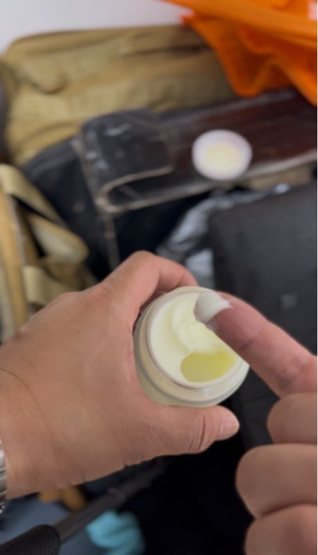 takuya_camp's tweet photo. なく、バクチオール・アゼライン酸・グルチタオンも入ってるやべえクリーム「CVITAS＋（シービタスプラス）」ゲットした！

無骨なアウトドアマンほどほんとにスキンケアやったほうがいいよ

#pr #インフルエンサーワークス #CVITAS #シービタス #スキンケア #ビタミンC #クリーム #フェイスクリーム https://t.co/H1Imobpi5z