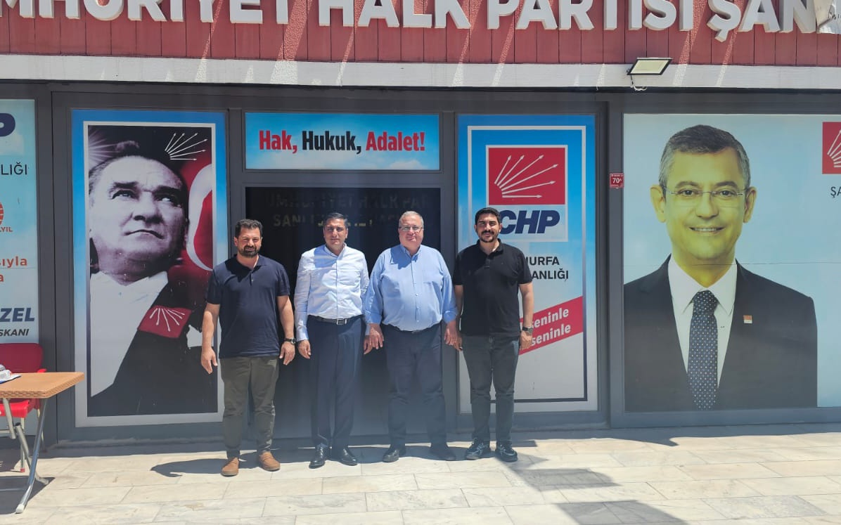 Ferhat KARADAĞ (@karadagferhatt) on Twitter photo CHP Çanakkale İl Başkanımız <a href="/avleventgrbz/">levent gürbüz</a> il başkanlığımızda bizleri ziyaret etti.
Nazik ziyaretlerinden ve hoş sohbetinden ötürü kendisine teşekkür ediyorum.
<a href="/avleventgrbz/">levent gürbüz</a> <a href="/Aliveziroglu63/">Ali Veziroğlu/ Mimar</a> <a href="/EmiryetimM/">M.Emir YETİM</a> CHP Çanakkale İl Başkanımız <a href="/avleventgrbz/">levent gürbüz</a> il başkanlığımızda bizleri ziyaret etti.
Nazik ziyaretlerinden ve hoş sohbetinden ötürü kendisine teşekkür ediyorum.
<a href="/avleventgrbz/">levent gürbüz</a> <a href="/Aliveziroglu63/">Ali Veziroğlu/ Mimar</a> <a href="/EmiryetimM/">M.Emir YETİM</a>