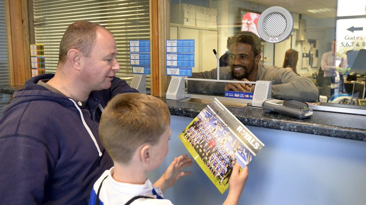 ContactaSystems's tweet image. Clear communication creates connections. 
With a built-in #HearingLoop, our STS-K001 window intercom system is the quiet hero of #CustomerService counters everywhere. Find out more contacta.co.uk/products/windo… 
#WindowIntercom #AccessibilityMatters #CustomerExperience #AVTweeps