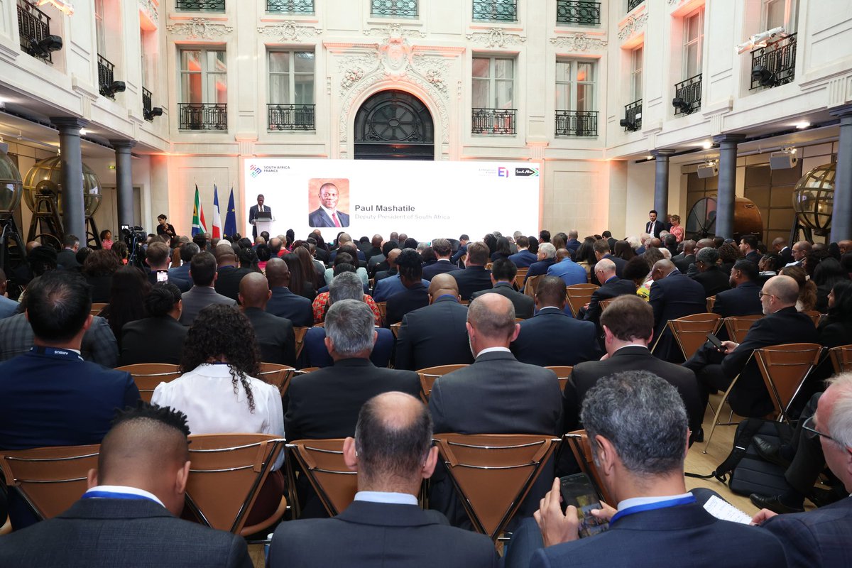 NathiMthethwaSA's tweet photo. Our leadership on the global stage comes at a pivotal moment, as we take on the G20 Presidency with a clear mandate from the continent.
As South Africa assumes G20 Presidency—the first African nation to do so—we are committed to highlighting continental  development priorities. https://t.co/W78YzZZpYl