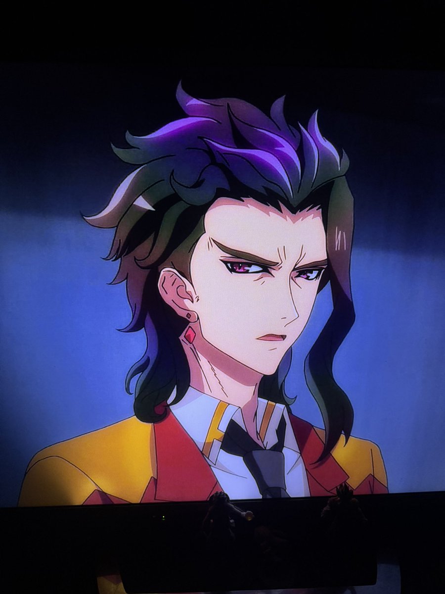 n_orochi's tweet photo. 今日も帰還者の魔法は特別です見ながら、鶏肉の卵とじでハイボール飲んでる。久しぶりに置鮎龍太郎の声を聞いた。やっぱりクール系のキャラはこの声優の右に出る者はいないな

#ツイッター晩酌部 #Twitter晩酌部 
#X晩酌部 #アニメ晩酌部 
#帰還者の魔法は特別です https://t.co/HOdLjcEGbd