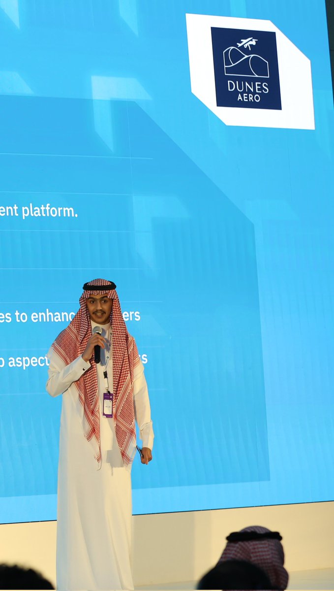 DunesAero's tweet image. فخورون بأن نكون احدى الشركات التي تقود الابتكار في قطاع الترفيه وإدارة الحشود بالمملكة. 
شكرًا جزيلًا لفريق #هيئة_الترفيه و فريق Plug and Play Middle East  على دعمهم وعلى هذه التجربة المميزة في مسرعة أعمال الترفيه. 

معًا نحو فعاليات وتجارب ترفيهية آمنة وسلسة. 🚀✨  

A big…