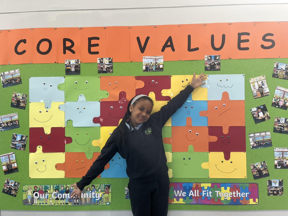 lw_etb's tweet photo. Last Friday, representatives from Education and Training Boards Ireland (ETBI) visited Cornamaddy Community National School. They spent the day engaging with teachers, students, and parents.

#ETBStrongerTogether #WeAreLWETB https://t.co/4dlaQxoolq