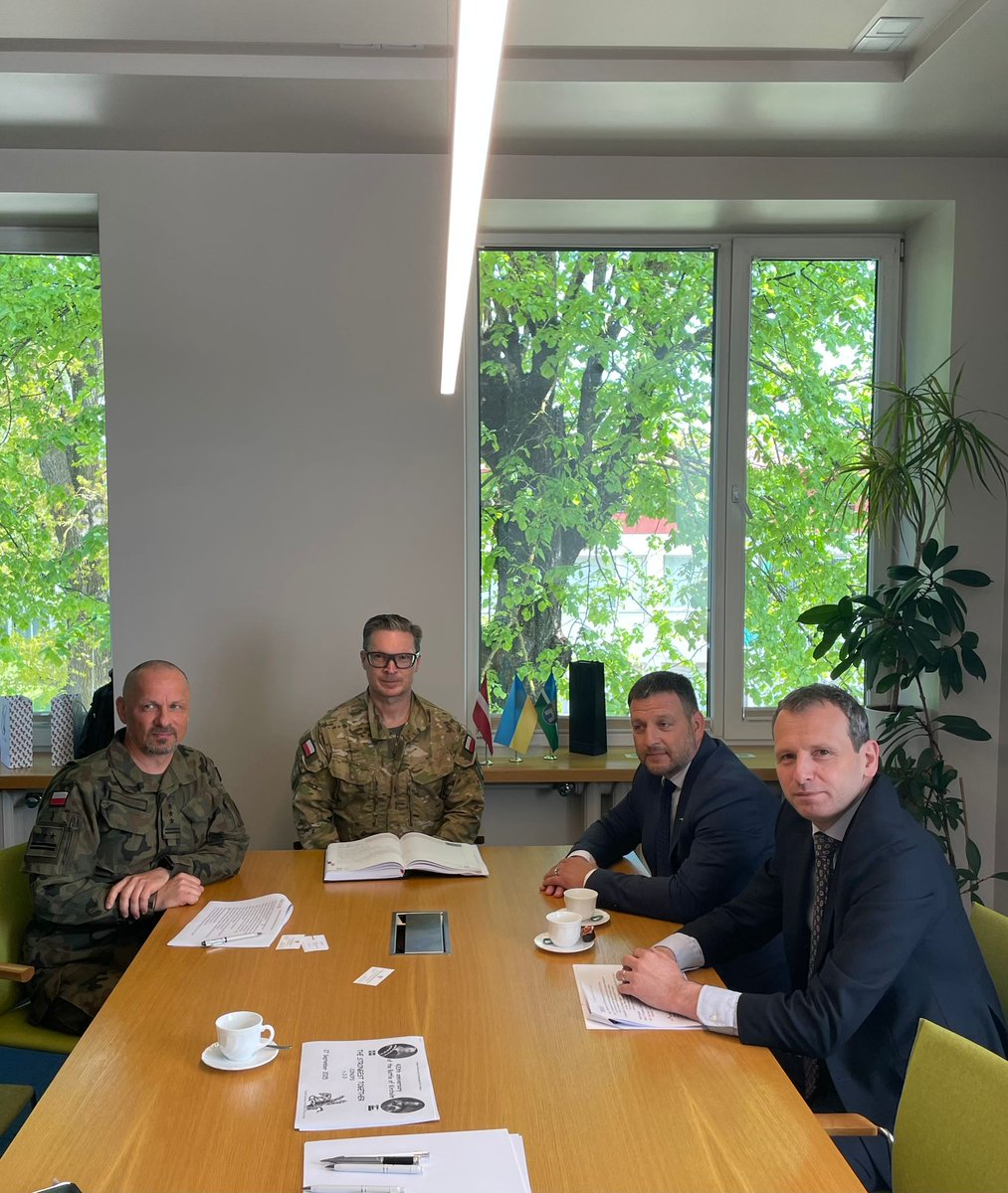 PLinLatvia (@plinlatvia) on Twitter photo Please mark 2⃣7⃣ September in your 🗓️! Today we discussed with Mayor of #Salaspils Raivis Anspaks details of picnic to celebrate 420th anniversary of the Battle of Kircholm. This huge event is organized by <a href="/PLinLatvia/">PLinLatvia</a> with 🇱🇻🇱🇹🇸🇪 partners and support of <a href="/Poland_MOD/">Poland MOD 🇵🇱</a> & Latvian MoD. Please mark 2⃣7⃣ September in your 🗓️! Today we discussed with Mayor of #Salaspils Raivis Anspaks details of picnic to celebrate 420th anniversary of the Battle of Kircholm. This huge event is organized by <a href="/PLinLatvia/">PLinLatvia</a> with 🇱🇻🇱🇹🇸🇪 partners and support of <a href="/Poland_MOD/">Poland MOD 🇵🇱</a> & Latvian MoD.