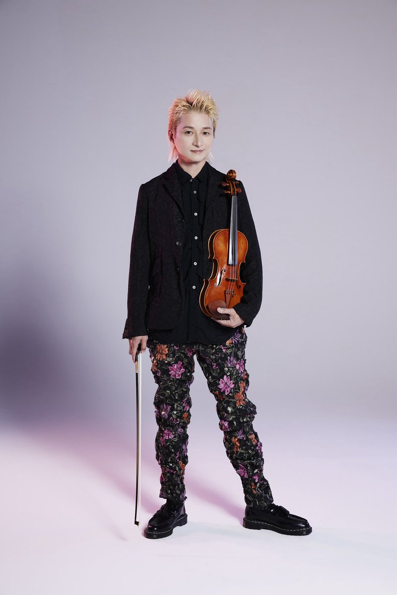 小山尚希 (@basskoyamanaoki) on Twitter photo 8月22日(金) Jazz Dining B-flat
【m.s.t.×Senri Kawaguchi LargeEnsemble】
SpecialGuest !! <a href="/NAOTO_poper/">NAOTO Violinist</a>
bflat.yamano-music.co.jp/event?contentI…
たくさんのご予約ありがとうございます!
大編成ならではの派手な曲を多数作曲&編曲中!
ソールドアウトする前に是非!
#m_s_t #川口千里
#持山翔子 #小山尚希 8月22日(金) Jazz Dining B-flat
【m.s.t.×Senri Kawaguchi LargeEnsemble】
SpecialGuest !! <a href="/NAOTO_poper/">NAOTO Violinist</a>
bflat.yamano-music.co.jp/event?contentI…
たくさんのご予約ありがとうございます!
大編成ならではの派手な曲を多数作曲&編曲中!
ソールドアウトする前に是非!
#m_s_t #川口千里
#持山翔子 #小山尚希