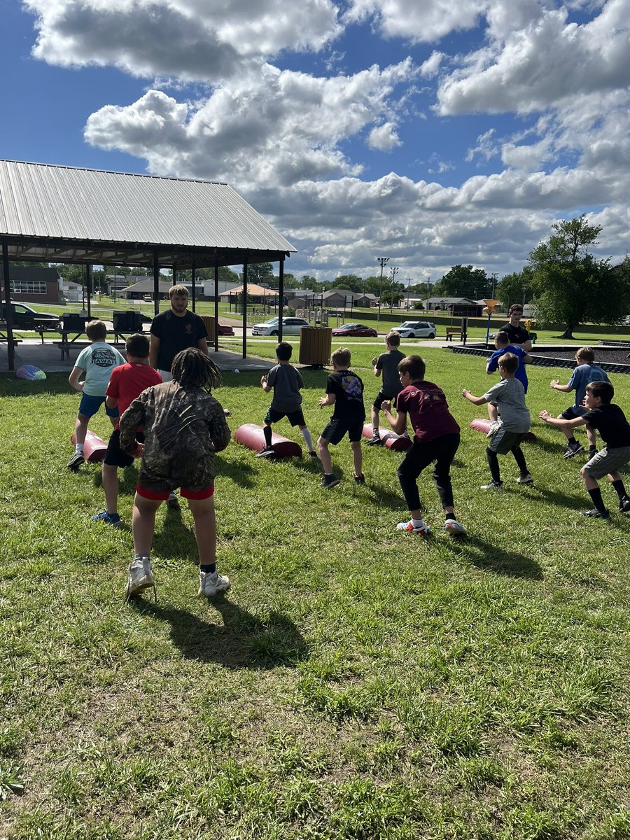 Eldon Mustang Football tweet media