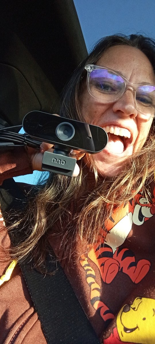 So I was having issues with my previous webcam and then I checked my other webcam and neither of them were working so I ran to Walmart and this is what I found this is all they had that well they had another one but it was lower quality so let's give this a try are you all ready!