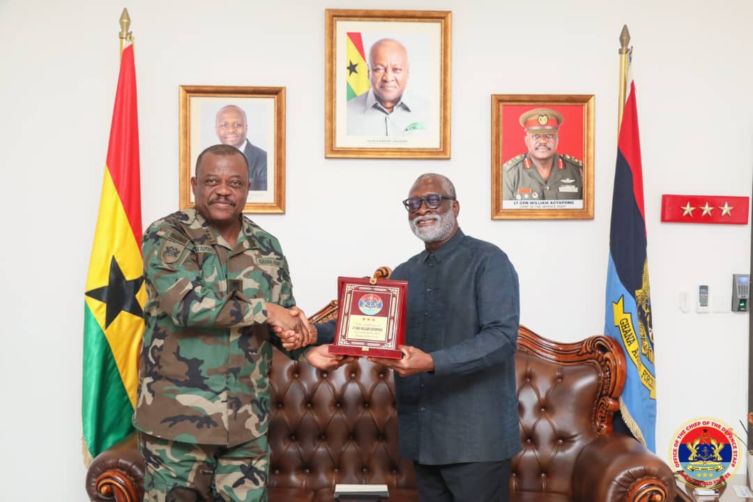glicogroup's tweet photo. GLICO Group Executives, led by our Founder & Executive Chairman, Dr. Kwame Achampong-Kyei paid a courtesy visit to Chief of Defence Staff, Lt Gen William Agyapong, at the General Headquarters.
#GLICOGroup
#insurgent
#glicocares https://t.co/OYENp7KBYd