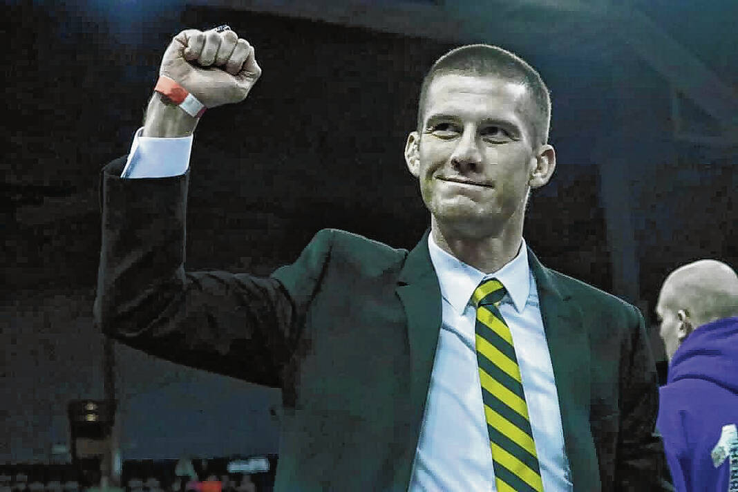 COUGAR COMMANDER: McClurg named head wrestling coach at Greenfield-Central dlvr.it/TKvLxD