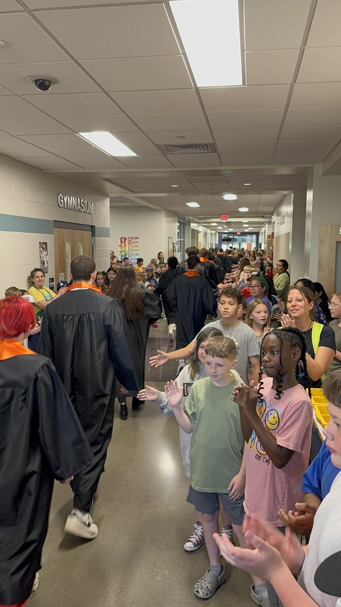 Grand View Elementary tweet media