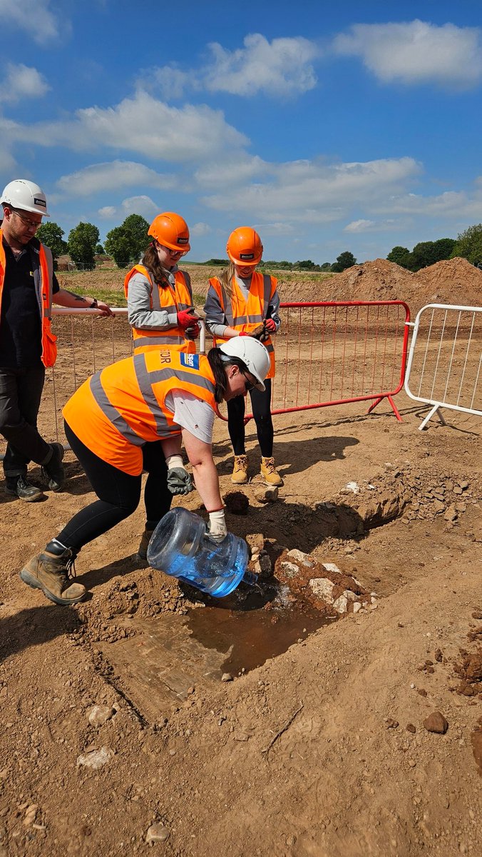TootHillSTEM's tweet photo. Girls from year 9 and 10 are on site in Lowdham to visit the Jackson Civils food defence site.  Brilliant dam making skills from the girls as well as seeing the actual project. Lots of good for thought regarding #STEM careers.  Thanks for having us! #STEMeducation #girlsinstem https://t.co/6nwg4UzhXh