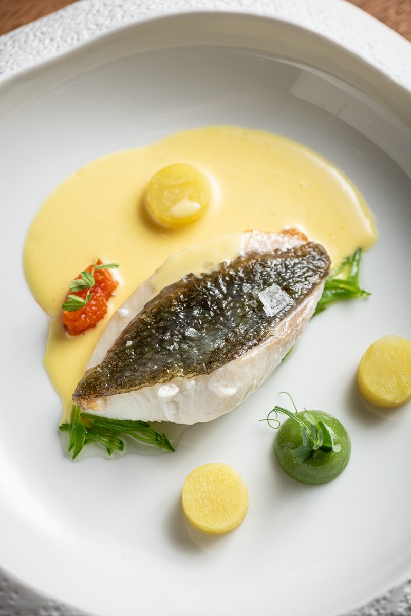 🇬🇧 Our tribute to Bullit de Peix, a traditional Ibicenco seafaring dish and an iconic recipe that David reinterprets in his own unique way. Sustainable fishing.

unicrestaurantibiza.com

#restauranteibiza #ibizarestaurant #restaurantesibiza #ibizafoodie #unicrestaurant