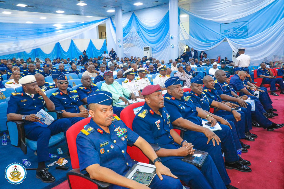 AVM_OA_Adesanya's tweet image. Yesterday, I was privileged to deliver a lecture titled “Civil-Military Relations and Operational Effectiveness: The Nigerian Air Force in Perspective” at a seminar held as part of the activities to celebrate the @NigAirForce @ 61. The seminar afforded me the opportunity to share…