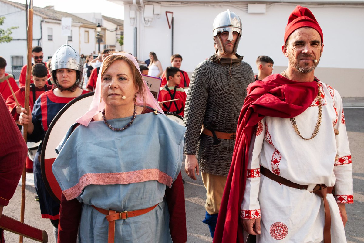 RVisigodos's tweet photo. 👉Nueva galería de fotos de la VI edición de Rus Tierra de Visigodos⚔️

©️Las imágenes son de Angel Castro.

#Rustierradevisigodos #Rusvisigodo #Rus #visigodos #historia #Turismo https://t.co/4oKW3F0LQO