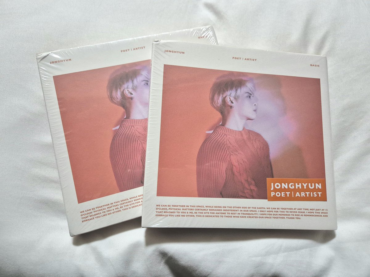 ⋆ ₊ ﾟ ☽ * ₊ ⋆#RT + #follow 이벤트⋆ ₊ ﾟ ☽ * ₊ ⋆

✨샤이니 Poet l artist✨ 발매 기념으로, 영원히 빛날 종현이의 POET l ARTIST 앨범을 두 분께 선물 드리려고 합니다·ᴗ·

당발은 5월 25일 12시 땡 되자마자 할게요😉