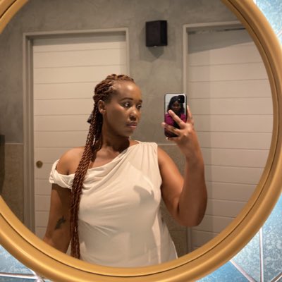 SheeRainboo's tweet photo. #NewProfilePic https://t.co/OMDoEUopAM