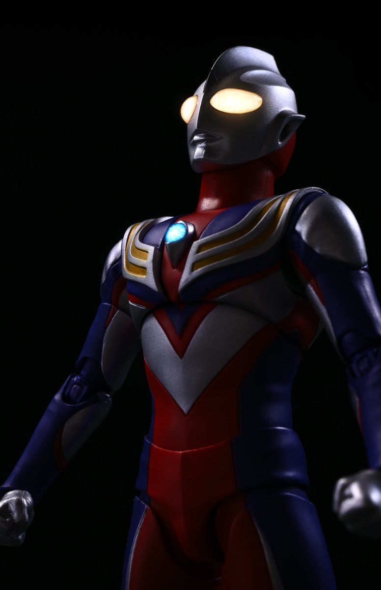 ウルトラマンティガ