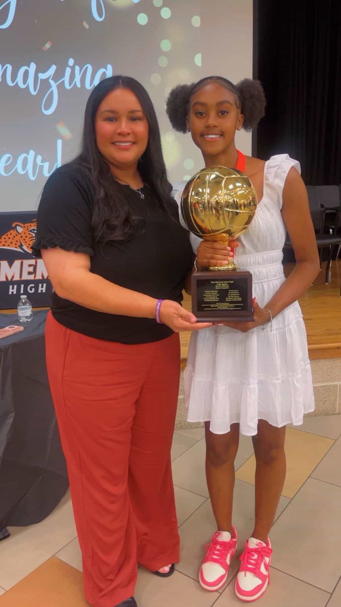 Amanda Houston (@coachhouston_wm) on Twitter photo A great night for our Lady Jaguars! We had the opportunity to celebrate our athletes, coaches and parents last night! 🧡🐆🖤 <a href="/WMJHJaguars/">West Memorial JH</a> A great night for our Lady Jaguars! We had the opportunity to celebrate our athletes, coaches and parents last night! 🧡🐆🖤 <a href="/WMJHJaguars/">West Memorial JH</a>