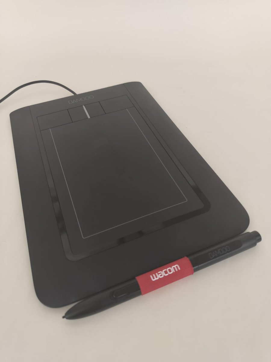 cykelpimon's tweet photo. The Wacom CTH 460 tablet has a size of 9.8 x 6.9 inches (249 mm x 175 mm) and pressure levels of 1024 and a resolution of 2540 lpi and a maximum data rate of 133 percentage points and an accuracy of +/- 0.02 inches (+/- 0.5 mm) and it has standard USB. https://t.co/TLy9oi0SBF