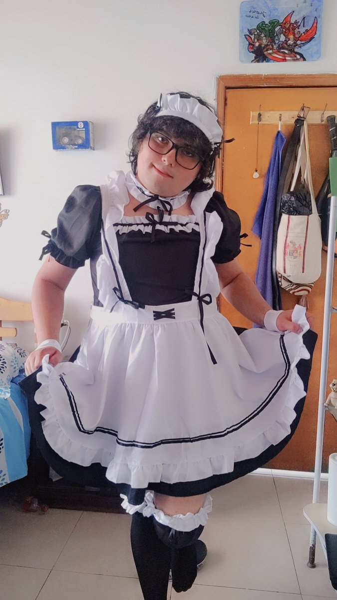 How may i serve you master 

#femboy #femb #BoysLove #trap #crossdress #sissy #sissyespañol #tights #hightights #catboy #gay #LGBTQ #LGBT #trans #homo #cuteboy #skirt  #gothgirl #egirl #eboy #男の娘 #ts #softgirl #tv #trapito