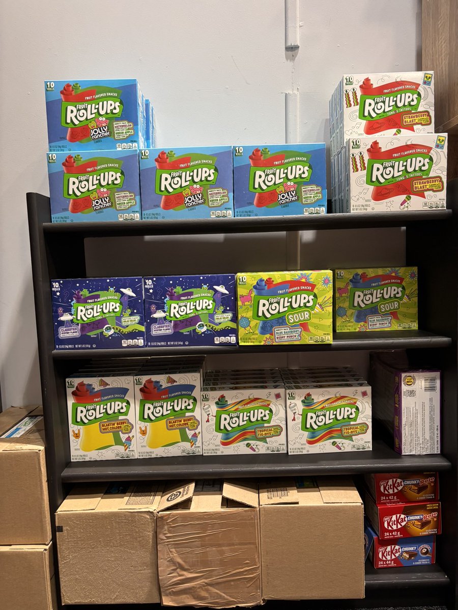 WheelysUK's tweet photo. 🍓🍏 ROLL UP, ROLL UP! Check out our MASSIVE selection of Fruit Roll-Ups just in at Wheelys! 🍓🍏
We’ve got ALL your favorite flavors - classic strawberry, Jolly Rancher, Sour varieties, and those cosmic space ones the kids love!
Stock up today before they roll out of here! 🛒✨ https://t.co/l8tfVzoJsp