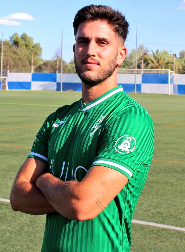 RMolinadeportes's tweet photo. El delantero molinense Paco Conesa tras finalizar el campeonato, se proclamó pichichi de la Primera autonómica, con 24 goles.

⚽⚽⚽⚽⚽⚽⚽⚽⚽⚽⚽⚽⚽⚽⚽⚽⚽⚽⚽⚽⚽⚽⚽⚽

ENHORABUENA https://t.co/qYttfPcnjX