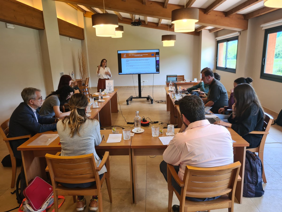 LIFE-GiDomus tweet media