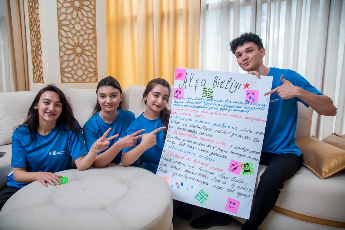 “Regional İnkişaf” İctimai Birliyi tərəfindən icra edilən Könüllülük Proqramının “Şəbəkələşmə ayı” çərçivəsində ölkənin müxtəlif regionlarında fəaliyyət göstərən könüllüləri üçün “Komanda işi və liderlik bacarıqları” mövzusunda silsilə təlimlər keçirilir.
shorturl.at/30gzX