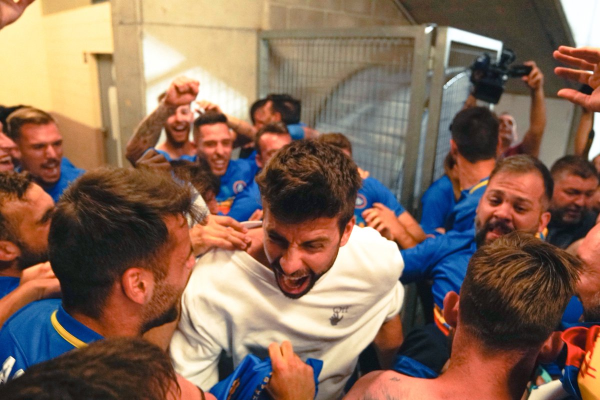 fcandorra's tweet photo. 𝐔𝐧𝐚 𝐝𝐚𝐭𝐚 𝐩𝐞𝐫 𝐚 𝐫𝐞𝐜𝐨𝐫𝐝𝐚𝐫

𝟸𝟷 𝚍𝚎 𝚖𝚊𝚒𝚐 𝚍𝚎𝚕 𝟸𝟶𝟸𝟸

#SomTricolors 🔵🟡🔴 https://t.co/ybCk5uA8en