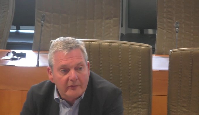 Vlaams belastinggeld hoort niet naar organisaties te gaan die onze taal negeren en onze waarden ondergraven. 
Geen cent meer voor vzw Kuumba of Studio Globo.
Wie tegen Vlaanderen werkt, krijgt geen Vlaams geld. Punt. 
#Subsidies #Brussel #Vlaamseidentiteit <a href="/vlbelang/">Vlaams Belang</a>