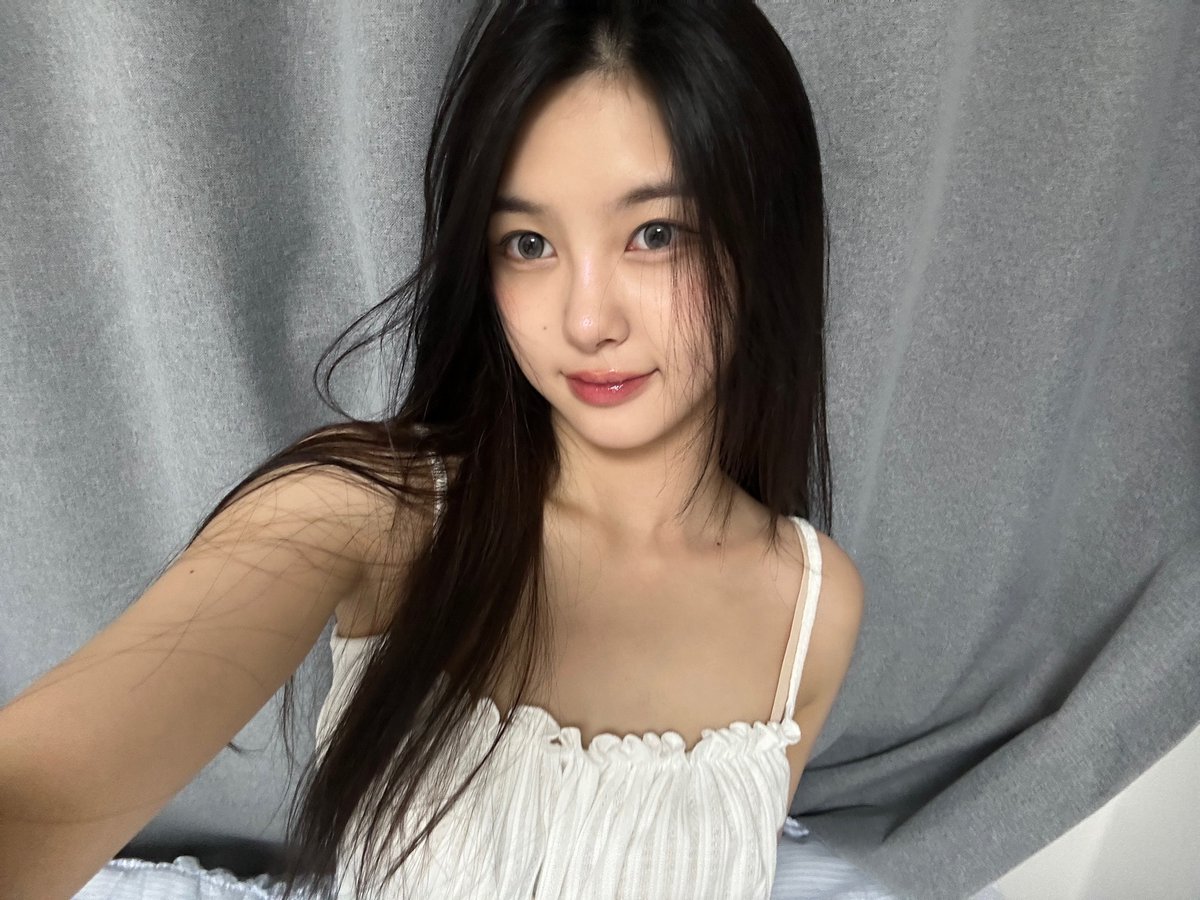 dayeonbbl tweet picture