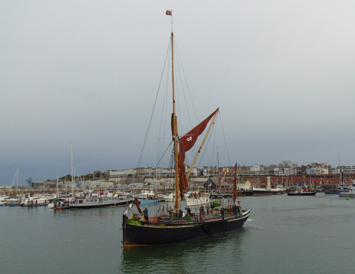 hentastic1's tweet photo. DLS the barge Greta leaving Ramsgate. With other barges she was towed over by tug St Fagan which hit a mine, destroying it and 2 other barges, the skipper of Pudge said " we lifted out of the water, landed right side up and carried on"  @Dunkirk_Ships, @hnrypg https://t.co/KlbI15KG96