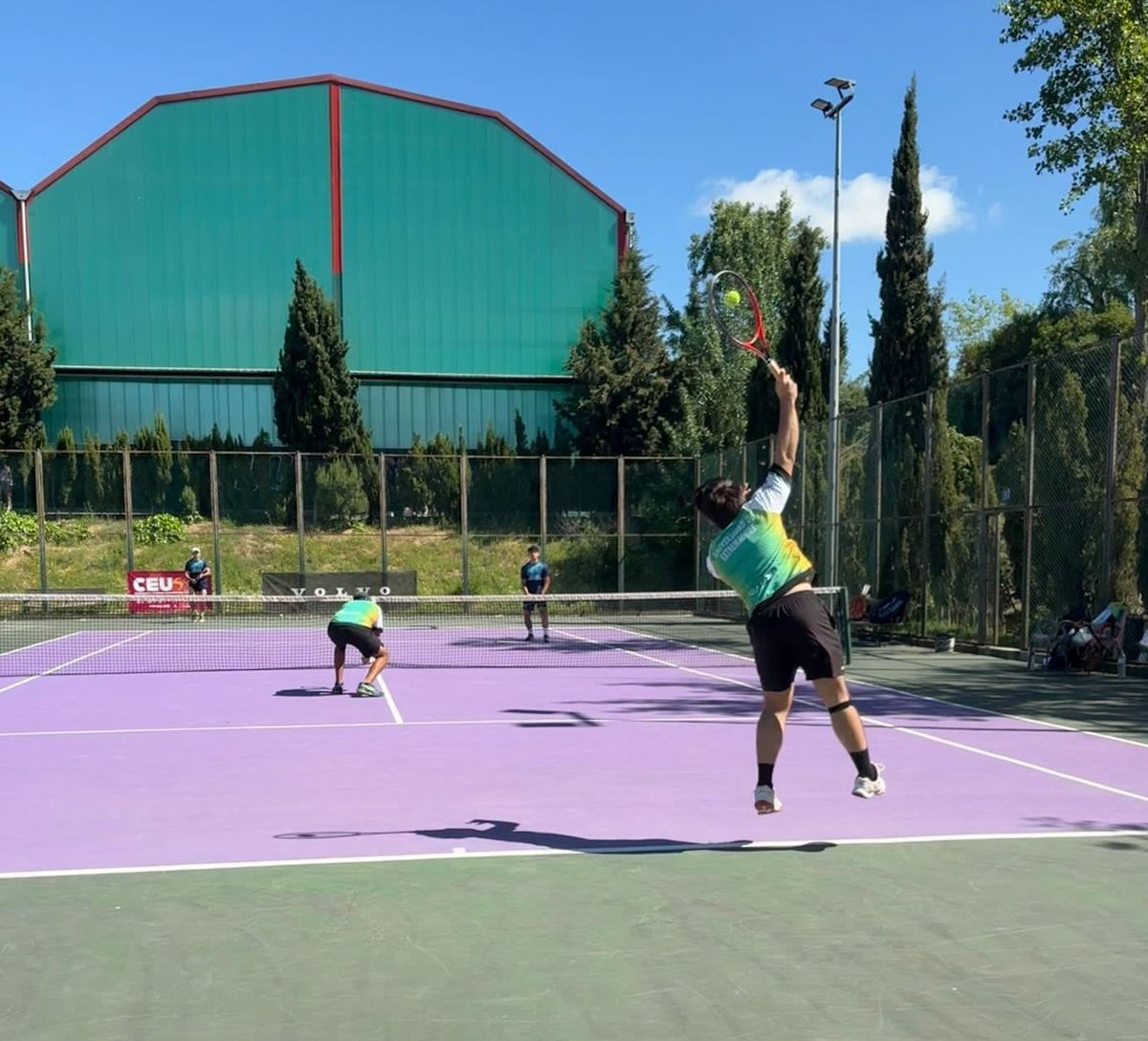 safydeuex's tweet image. La @infouex cerca d podium en @ceusmadrid2025 d tenis, organizado ejemplarmente por @urjc 
Reseña completa y fotos en nuestros perfiles @safydeuex d @instagram y @facebook
Desde aquí nuestra agradecimineto a @FJyD y @jovendeportEXT por el apoyo al deporte universitario extremeño