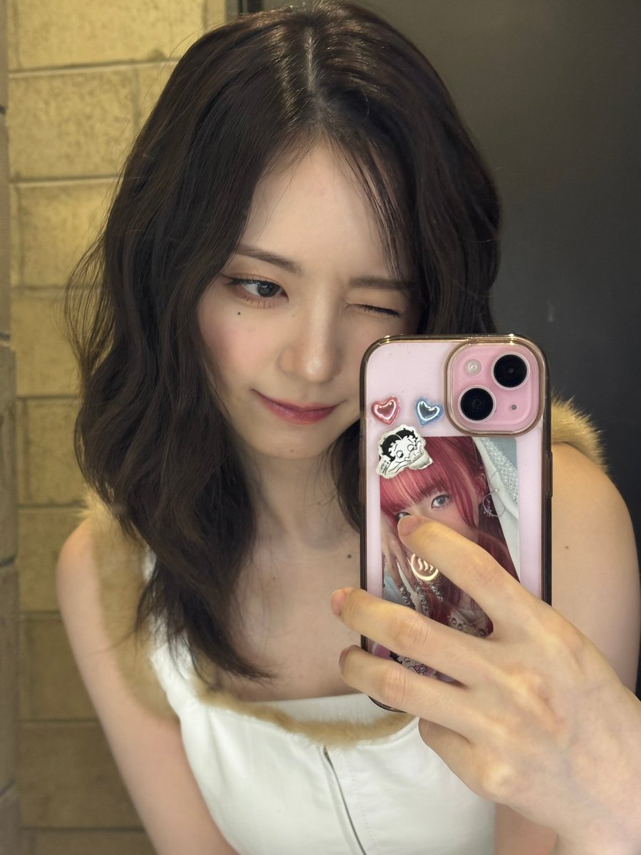 mashirothingz's tweet photo. 250521 || Mashiro update on Plus Chat Community https://t.co/8i89DsDdnY