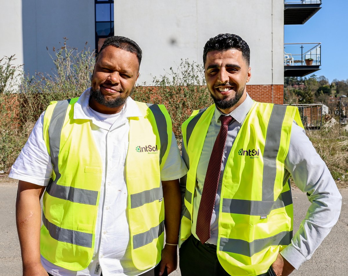 IntSolRecruit's tweet image. At IntSol, great service goes beyond placing drivers — it’s about staying connected on the ground to support both clients and candidates.

#IntSol  #PeopleFirst #OnsiteSupport
