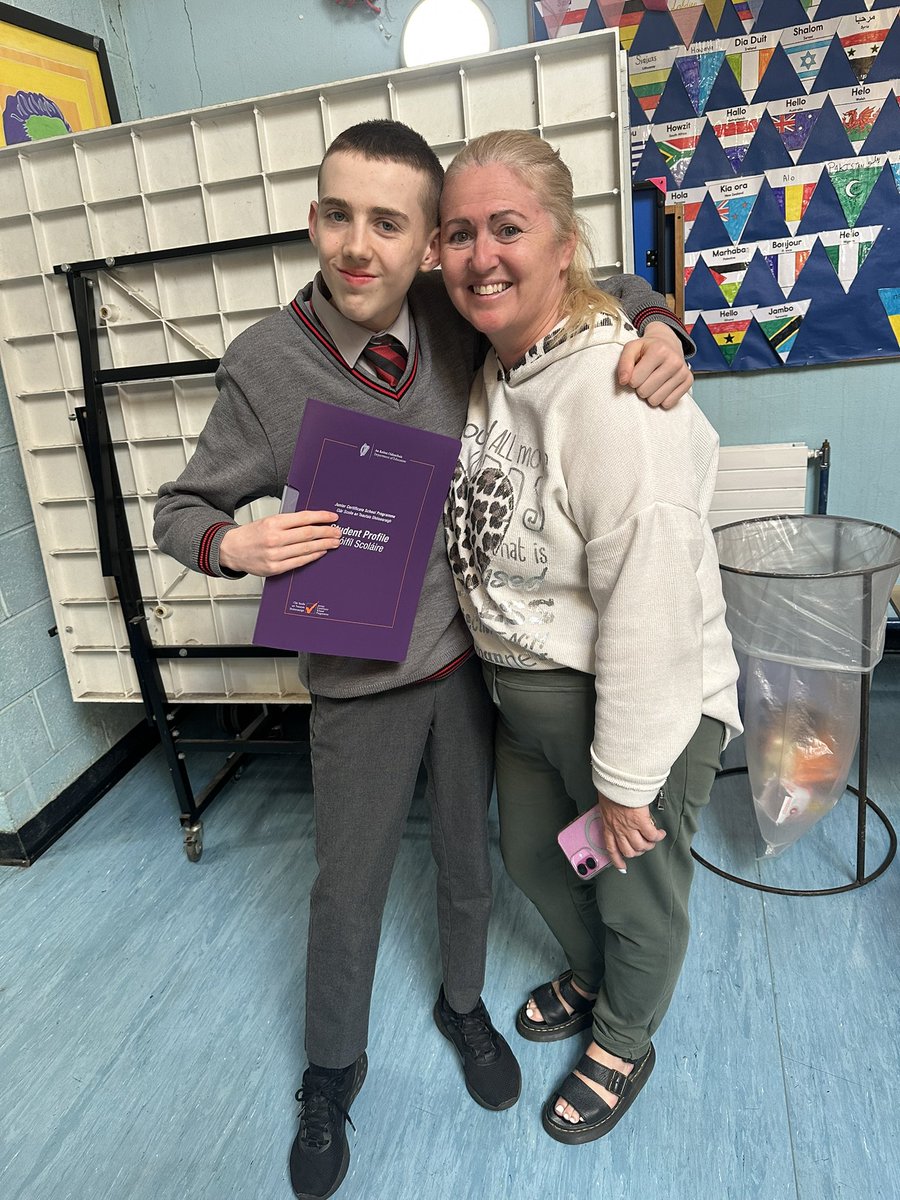 MsCurtin832's tweet photo. A very exciting two days for the home room. Daniel graduated from JCSP and Alex and William had their 6th year graduation. Well done to you all, we are so proud of you. @thebrunnerD7 https://t.co/sWrw6FS4Hc