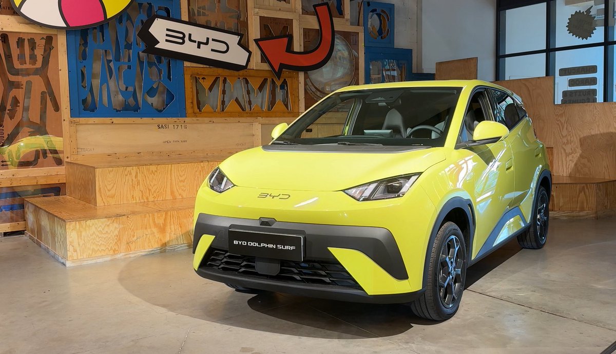 🚨 A l'essai aujourd'hui, ce petit truc jaune qui nous vient de Chine. Elle existe depuis 2023 sous le nom BYD Seagull et elle coute moins de 10000€, ici ca sera une autre histoire ... en commencant par son nom: BYD Dolphin Surf !