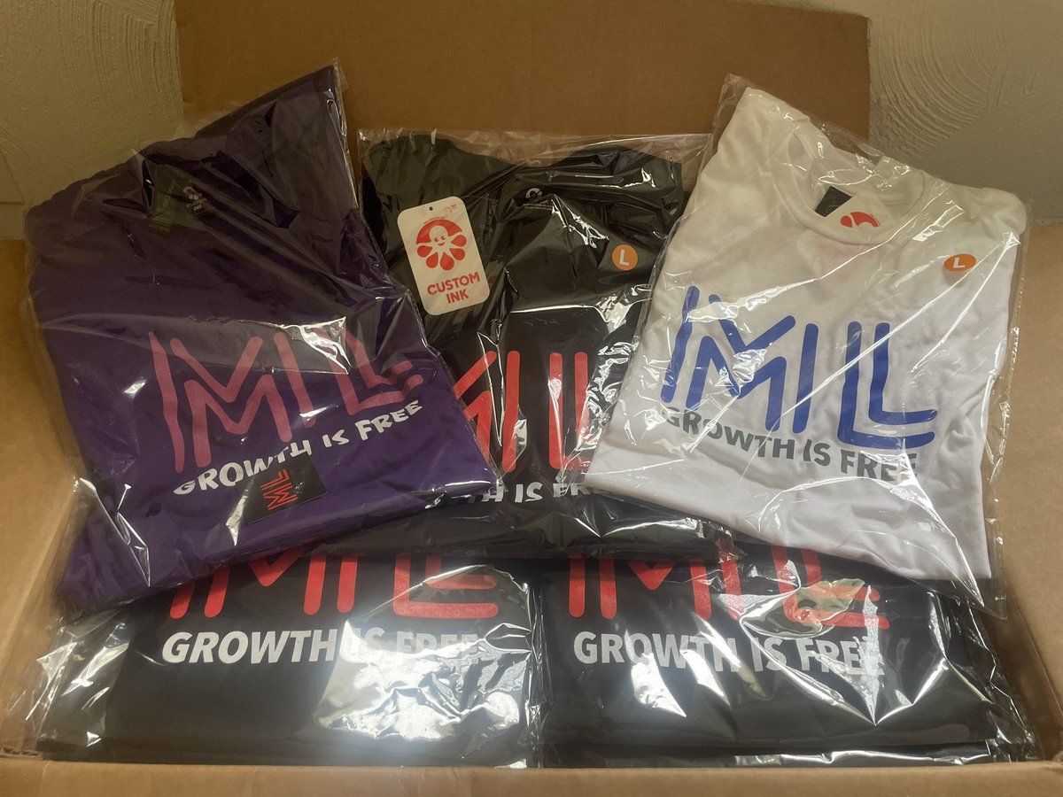 __MarsLive's tweet image. What color you like? You can order now on marsentrecords.com 
#TheVERSION DROPPING IN 2 days!!
#MarsEnt #marsMusic