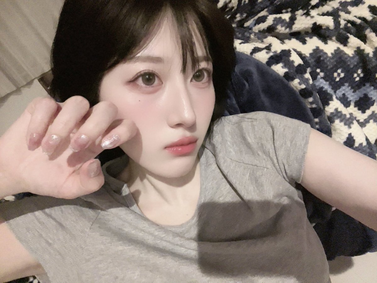 配信ありがと❕
またやるね〜(ू˃̣̣̣̣̣̣︿˂̣̣̣̣̣̣ ू)