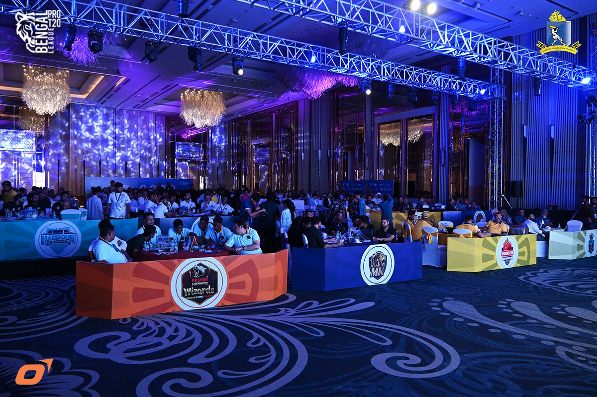 bengalprot20's tweet photo. What you see is just the surface, just glimpses, yet the energy speaks loud. Icons walked in, and plans unfolded. If this is the start, imagine what Season 2 will deliver.
#BengalProT20 #Playerdraft #Season2Loading #BPLDraft2025 #BiggerBetterBolder #staytuned https://t.co/lkUtrGFw8K