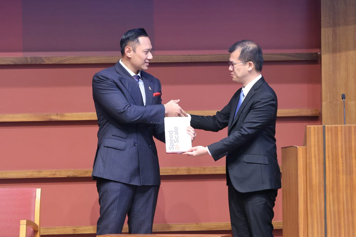 DemokratProbo1's tweet photo. *Sampaikan Keynote Speech di Stanford, Menko AHY: Indonesia Siap Membentuk Agenda Pembangunan Berkelanjutan dan Adil* https://t.co/c0Hb1J0Sg1