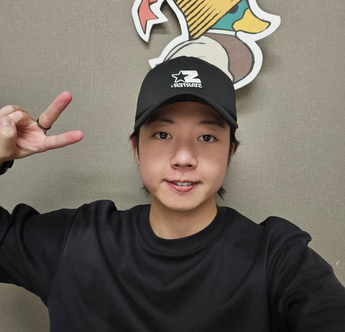 青二プロダクション【公式】 (@aoni_official) on Twitter photo #田邊幸輔
【田邊幸輔のオレを外へと連れ出して】
〈5月21日(水)22時〜〉
皆様からのメールお待ちしております!
アドレスは、oreture@bergamo.audio
是非、お聞き下さい!
#オレつれ
#ONETOONE #田邊幸輔
【田邊幸輔のオレを外へと連れ出して】
〈5月21日(水)22時〜〉
皆様からのメールお待ちしております!
アドレスは、oreture@bergamo.audio
是非、お聞き下さい!
#オレつれ
#ONETOONE