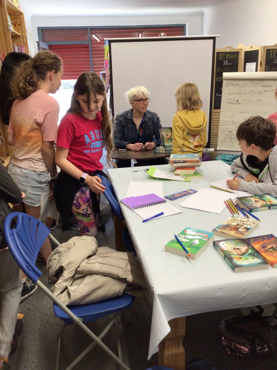 ReadingCBG (@grrchris) on Twitter photo Sunday at #FourbearsFest25 sharing stories with babies & toddlers, celebrating everyone’s creations, and inspiring young writers. <a href="/ReadingRep/">Reading Rep Theatre</a> #YuvalZommer <a href="/iszi_lawrence/">iszi lawrence</a> <a href="/FourbearsBooks/">FourbearsBooks</a> Sunday at #FourbearsFest25 sharing stories with babies & toddlers, celebrating everyone’s creations, and inspiring young writers. <a href="/ReadingRep/">Reading Rep Theatre</a> #YuvalZommer <a href="/iszi_lawrence/">iszi lawrence</a> <a href="/FourbearsBooks/">FourbearsBooks</a>