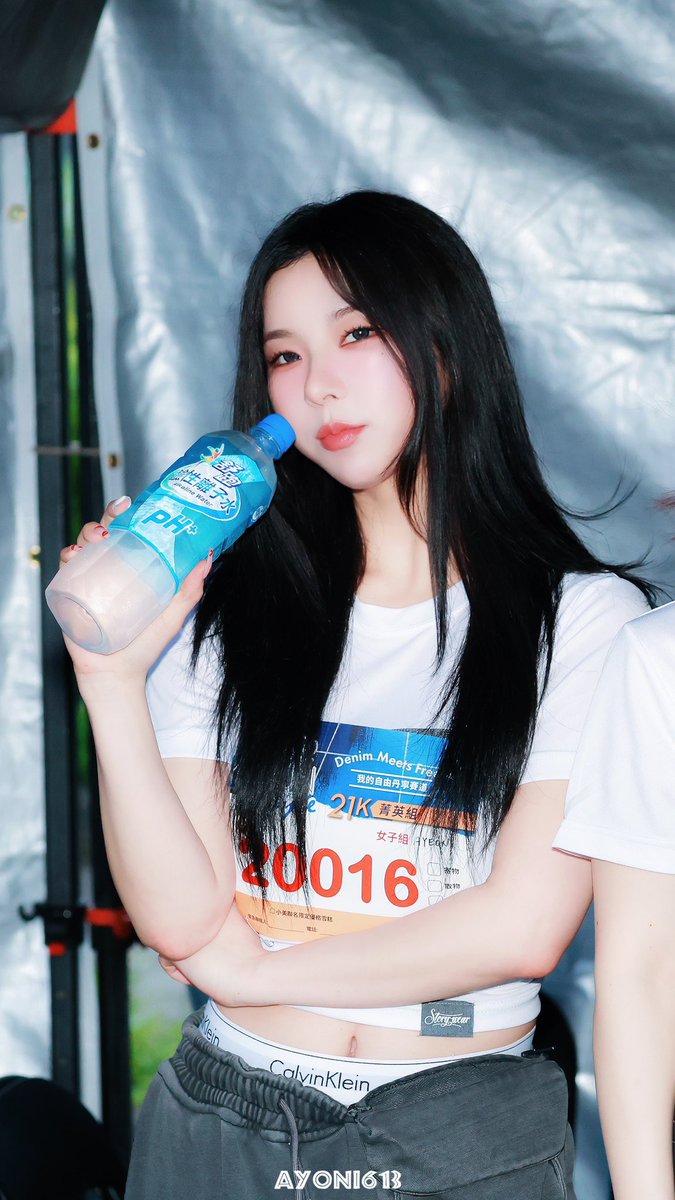 ayoni613 tweet media