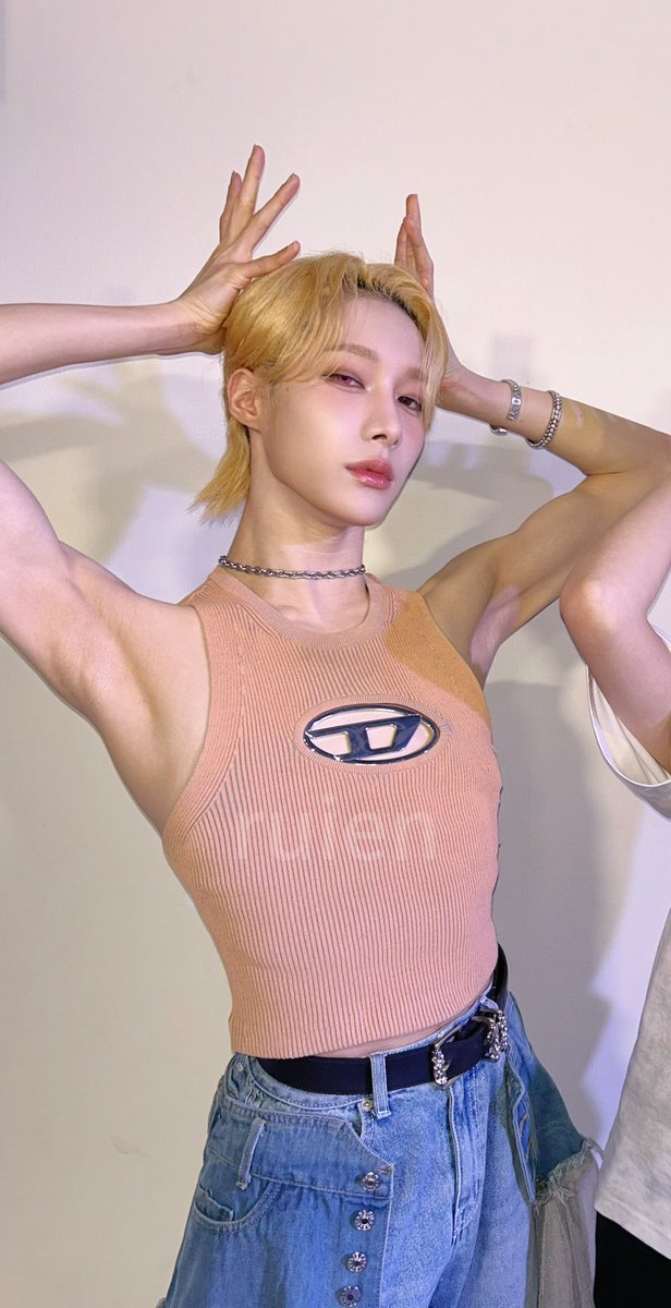 ruiennnngao's tweet image. 여왕님👑

#XLOV #xlov #루이 #陈冠叡