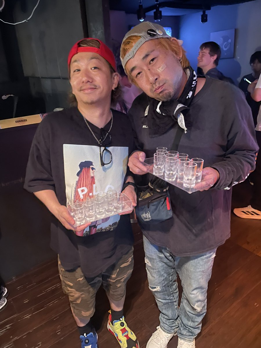 yuuki5kiss's tweet photo. 愛しい2人を添えまして𝗽𝗮𝗿𝘁❷
#両国sunrise
#PINEZ
#PINE
#AKIRA https://t.co/P91KEntISj