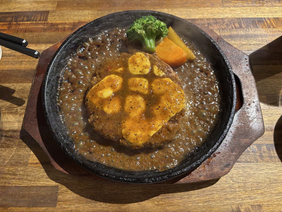 D06tR's tweet photo. 肉しか勝たん🍖 https://t.co/R8RqKztOlq