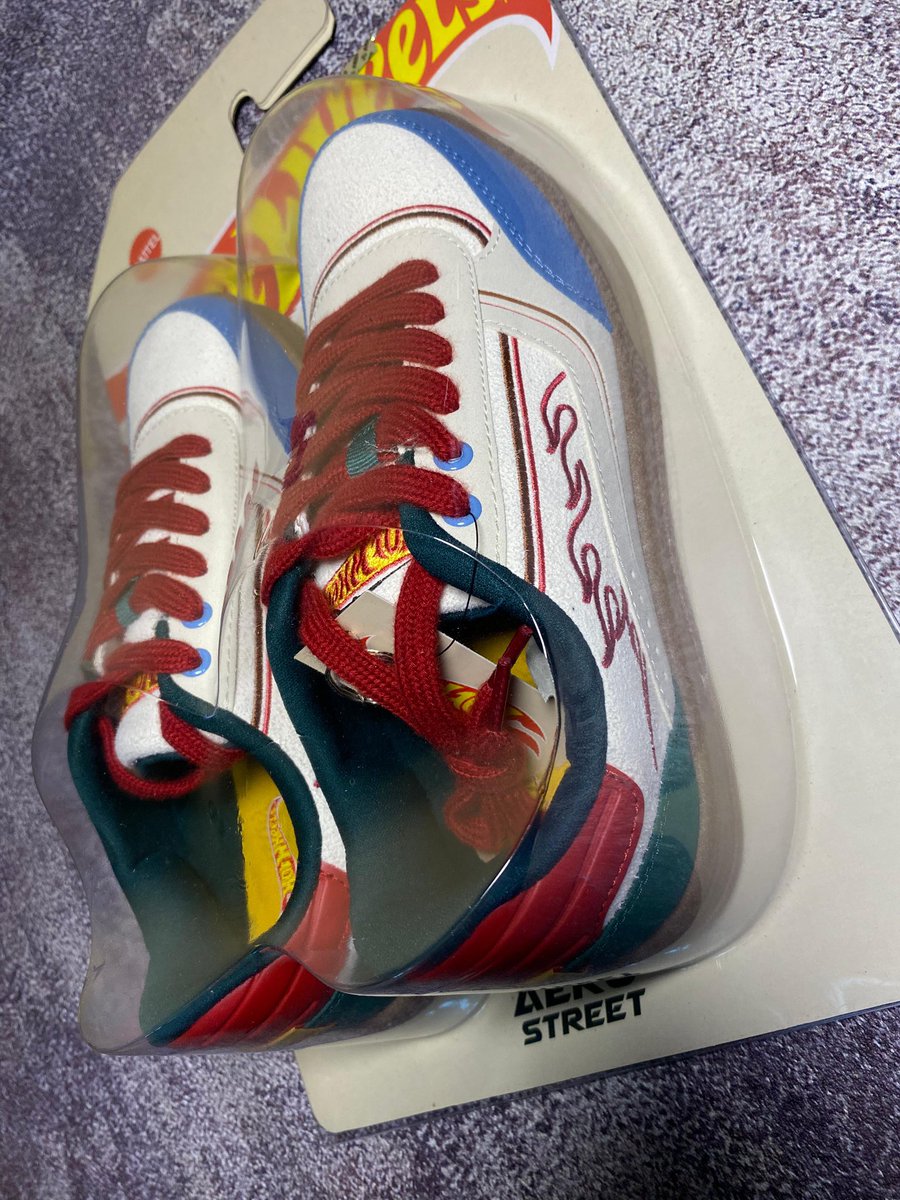sanemune's tweet photo. Aerostreet x Hot Wheels - Coklat Gum Toska Tua Hijau Tua - Sepatu Sneakers Casual
Bahan : Synthetic
#aero #aerostreet #hotwheels #hotwheelsindonesia #diecast https://t.co/gvC7gPWH0Z